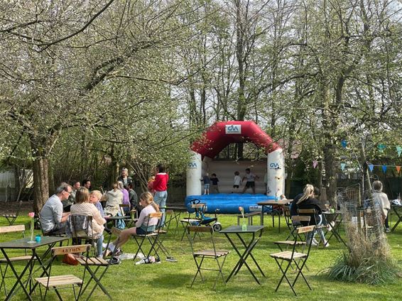 't Aerts Paradijs bloesempop-upbar - Beringen