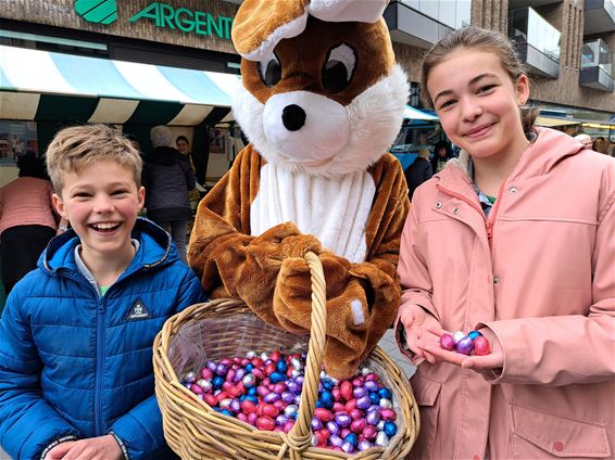 't was weer gezellig op de markt - Pelt