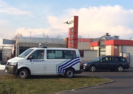 Poging tot overval op tankstation mislukt - Overpelt