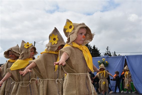 Te gek schoolfeest Hand in Hand - Beringen