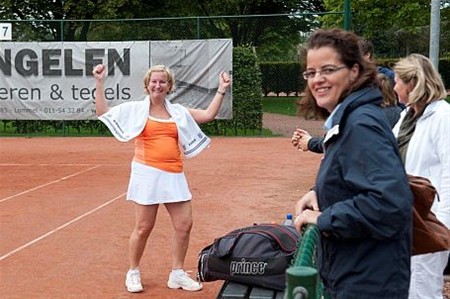 Tennisclub zocht kampioenen - Lommel