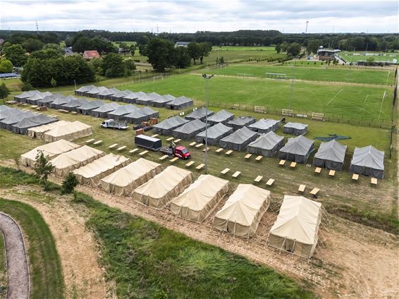 Tentenkamp op voetbalvelden van Kadijk SK - Pelt
