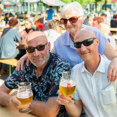 Terrasje doen? Zeg het op Facebook! - Oudsbergen