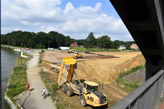 Terrein wordt klaargemaakt voor montage - Beringen