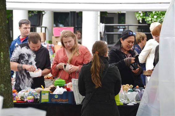 Teutenmarkt heropgestart - Lommel