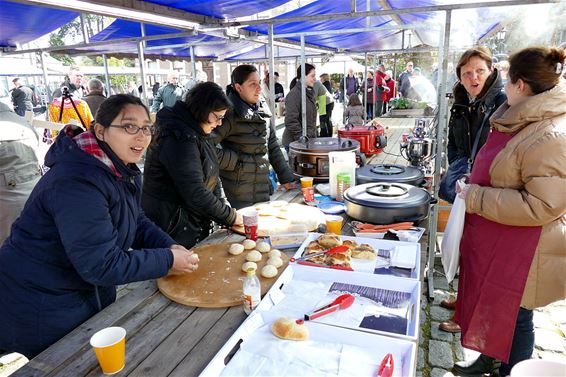 Teutenmarkt weer van start - Neerpelt