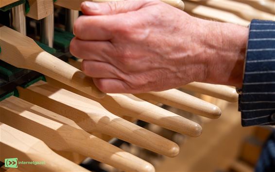 Tien jaar beiaard in Neerpelt gevierd - Pelt