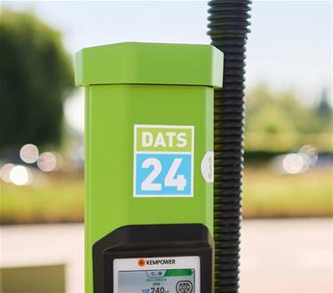 Tien nieuwe laadpunten bij Colruyt Lommel - Lommel