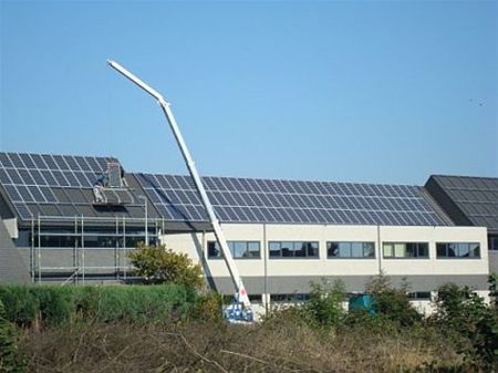 TIO investeert in zonnepanelen - Overpelt
