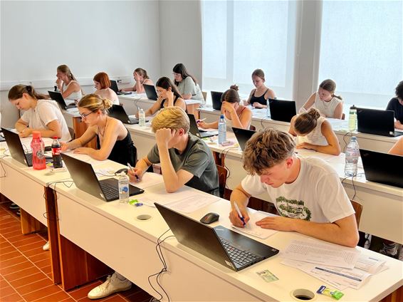 Toelatingsexamens arts en tandarts - Beringen