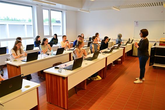 Toelatingsexamens (tand)arts in Spectrumcollege - Beringen