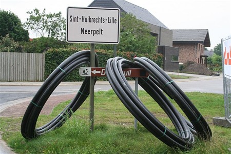 Toenadering... - Neerpelt