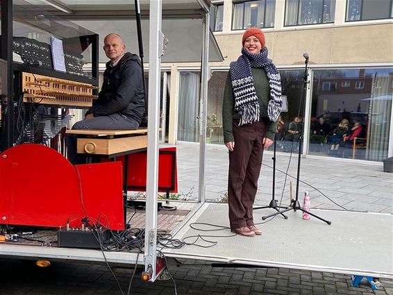 Toerbeiaardconcerten voor de zorg - Pelt