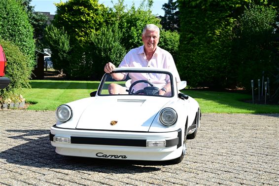 Tony bouwt indrukwekkende mini-Porche - Leopoldsburg