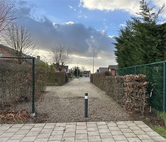 Trage weg naar sportpark open - Pelt