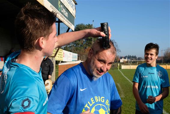 Trainer kaalgeschoren na herfsttitel - Beringen