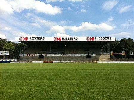 Tribune van United krijgt naam - Lommel & Hechtel-Eksel
