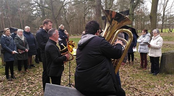 Troostmoment aan de Waag - Hamont-Achel