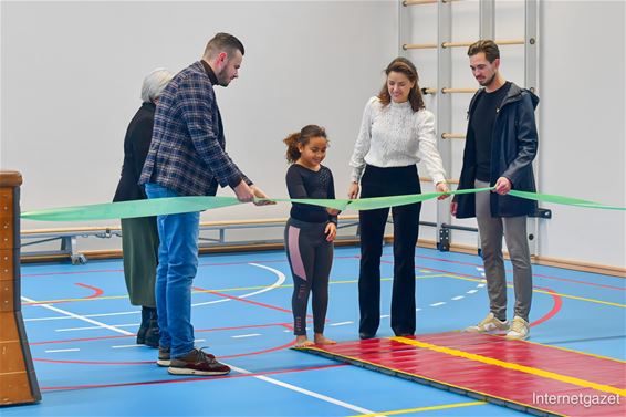 Turnhal Jaak Tassetschool in gebruik genomen - Pelt