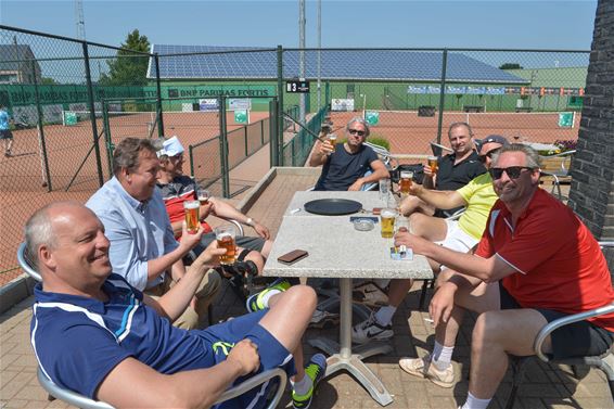 Tussen pot en tennis - Beringen