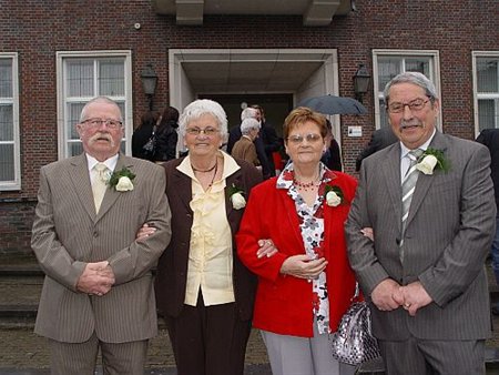 Twee gouden koppels ontvangen op gemeentehuis - Overpelt