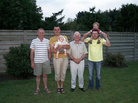 Twee keer vier generaties op het Holven - Overpelt