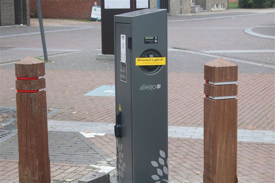 Twee laadpalen in het centrum - Overpelt