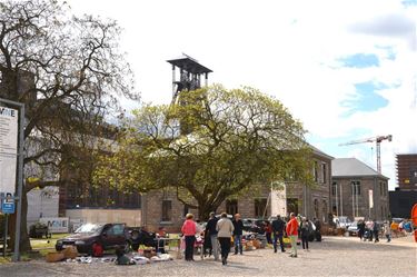 Twee rommelmarkten op één dag - Beringen