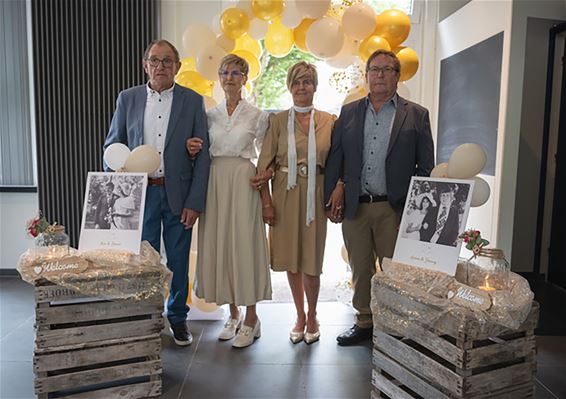 Twee zussen, twee huwelijken, één groot feest - Pelt