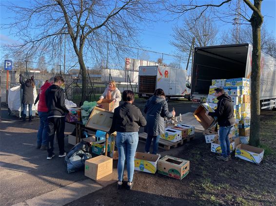 Tweedehandsspullen voor jeugdwerking KVK - Beringen