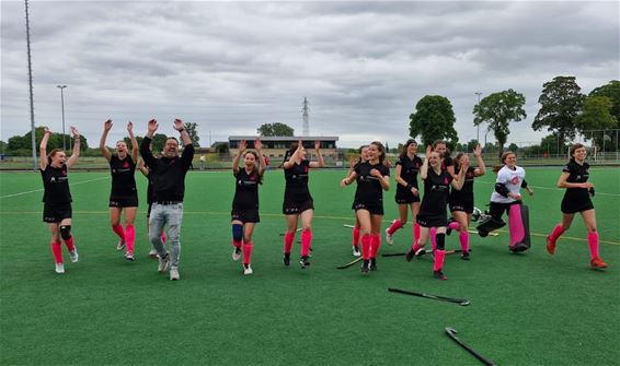 U19G Black Bears Beringen kampioen - Beringen
