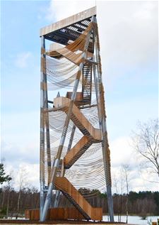 Uitkijktoren Sahara tijdelijk afgesloten - Lommel