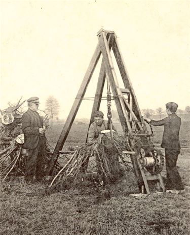 Uitvindingsbrevet voor stronkentrekker - Oudsbergen