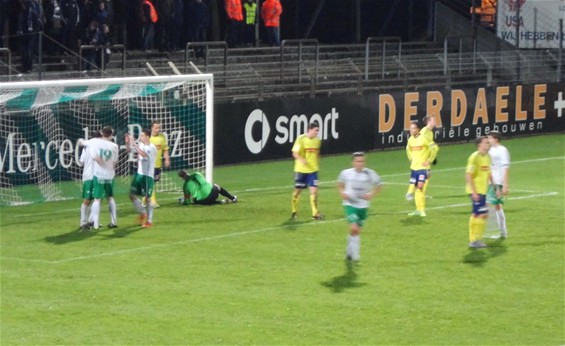 United kan nog winnen: 4-1 tegen Sint-Niklaas - Lommel