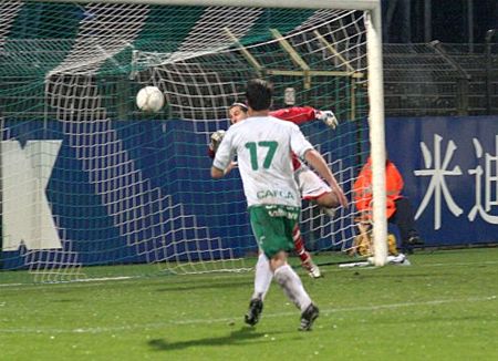 United klopt FC Dender - Lommel