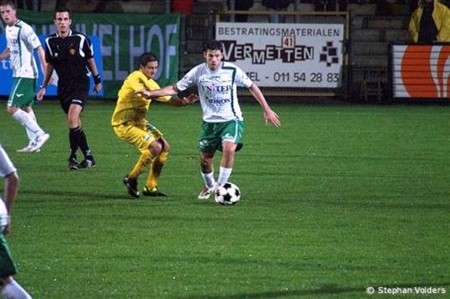 United klopt Waasland-Beveren - Lommel