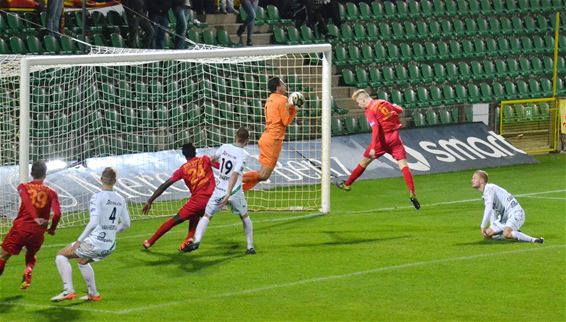 United zwaar onderuit tegen Tubeke: 3-6 - Lommel