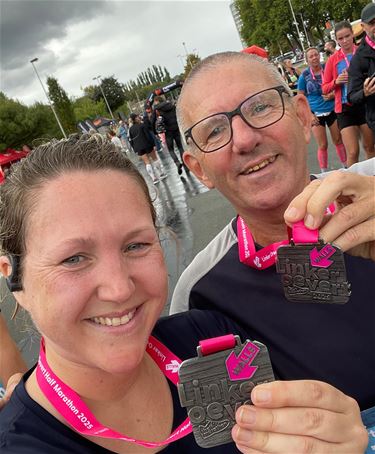 Vader en dochter lopen samen halve marathon - Hamont-Achel & Pelt