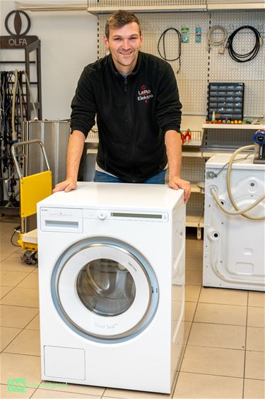 Bree - Van bijberoep naar bloeiende zaak: Kristof Leppens