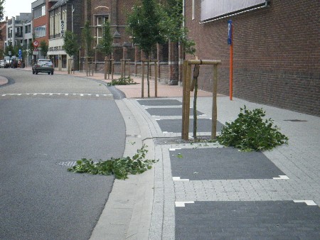 Vandalisme in de Stationsstraat - Neerpelt