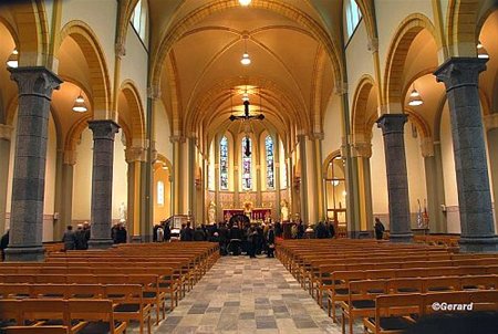 Veel belangstelling voor vernieuwde kerk - Overpelt