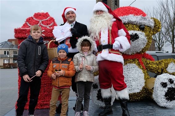 Veel tekeningen voor de kerstman - Beringen