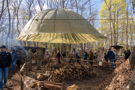 Leopoldsburg - Veel volk voor opendeur 1 Brigade
