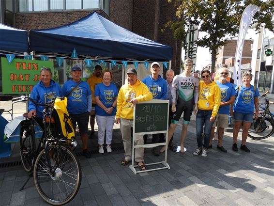 Velo-fest op het Kerkplein - Lommel