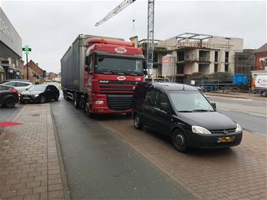 Ventweg is meer parking dan weg - Beringen