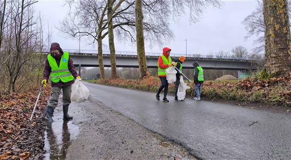 Verenigingen ruimen zwerfvuil op in Bocholt - Bocholt