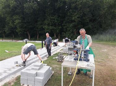 Verfraaiingswerken bij Nevok Gruitrode - Oudsbergen