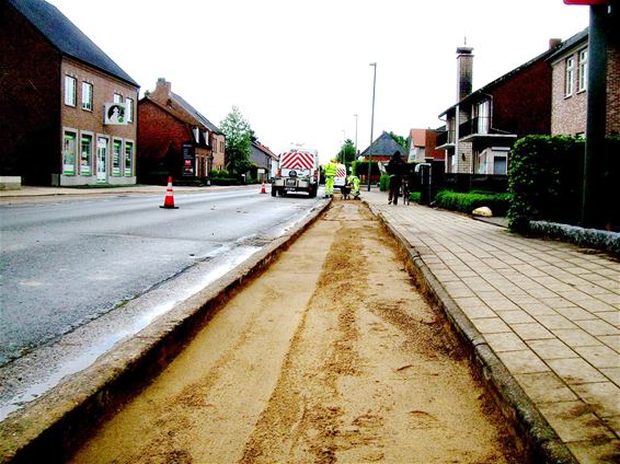 Verkeershinder in de Koning Leopoldlaan - Lommel