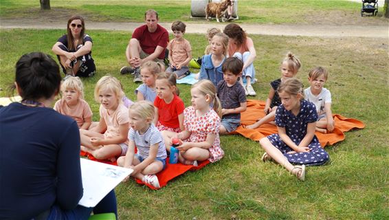 Vertelparadijs in speeltuin Dolfijn - Lommel