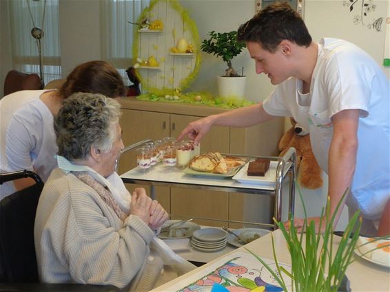 Verwendagje in het rusthuis - Neerpelt